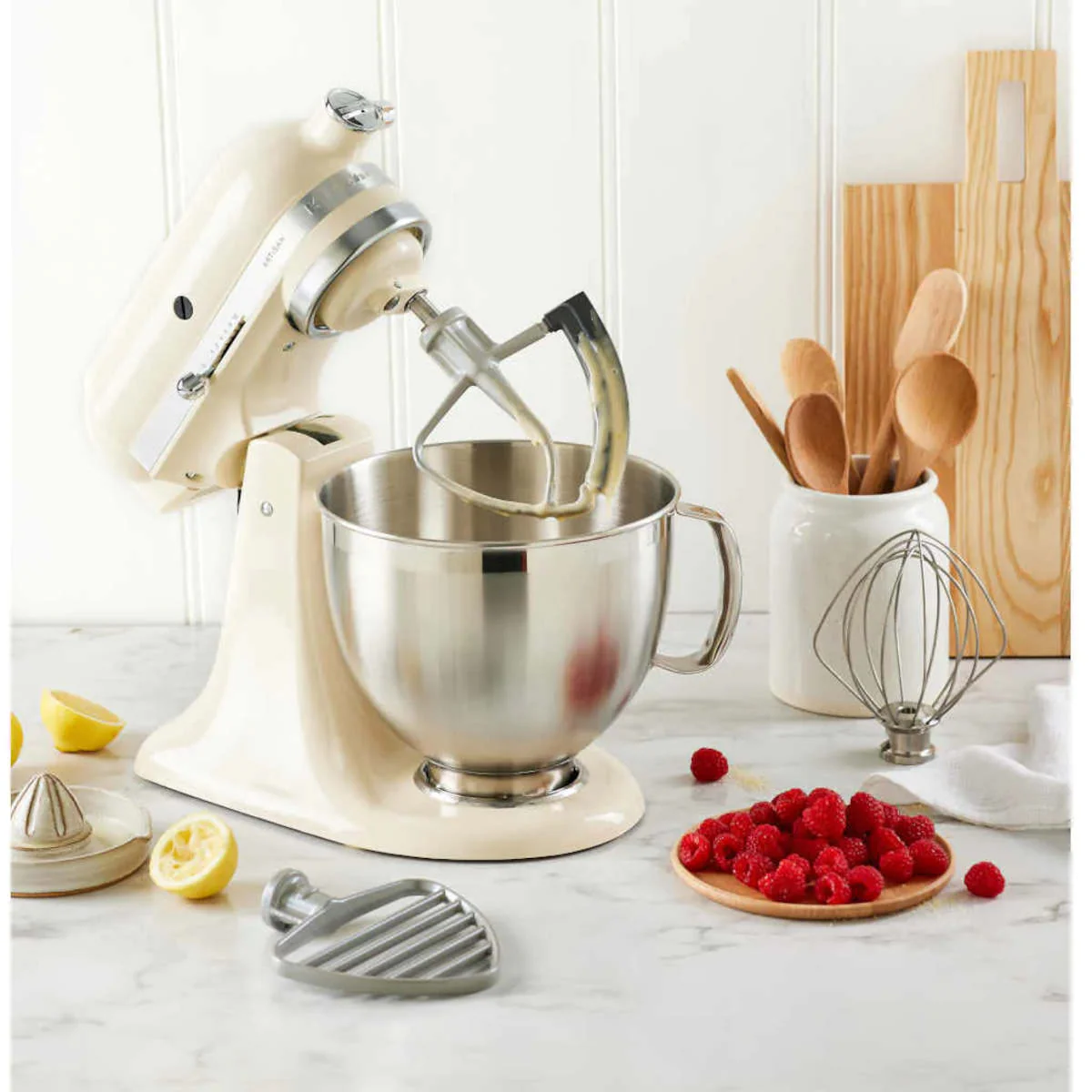 KitchenAid KSM195 Artisan Series Stand Mixer Almond Cream - Image 4
