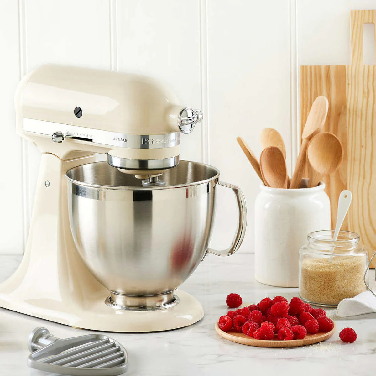 KitchenAid KSM195 Artisan Series Stand Mixer Almond Cream - Image 5