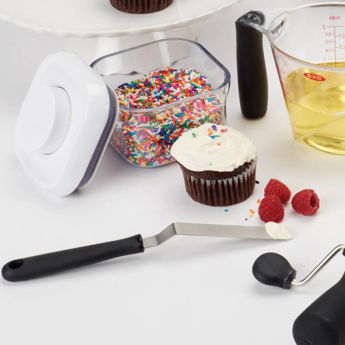 OXO Good Grips Cupcake Icing Knife - Image 4